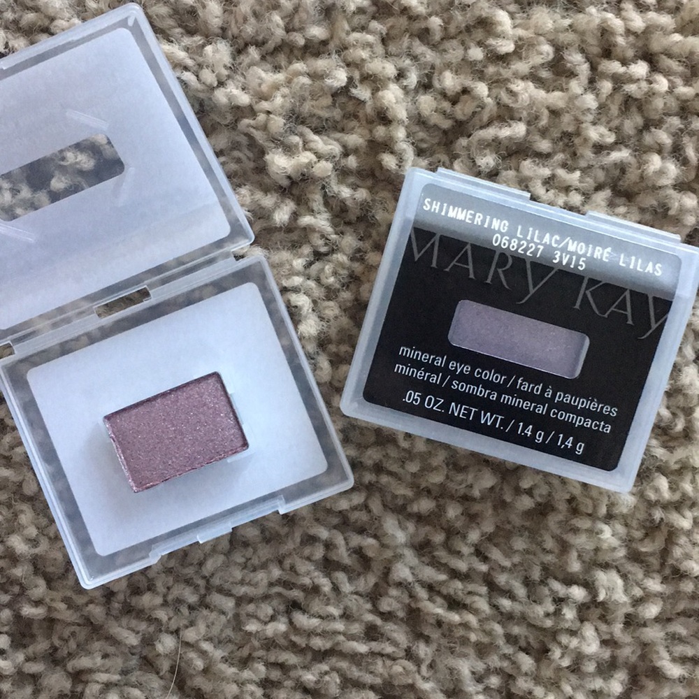 Mary Kay Shimmering Lilac eye color - bundle of 2